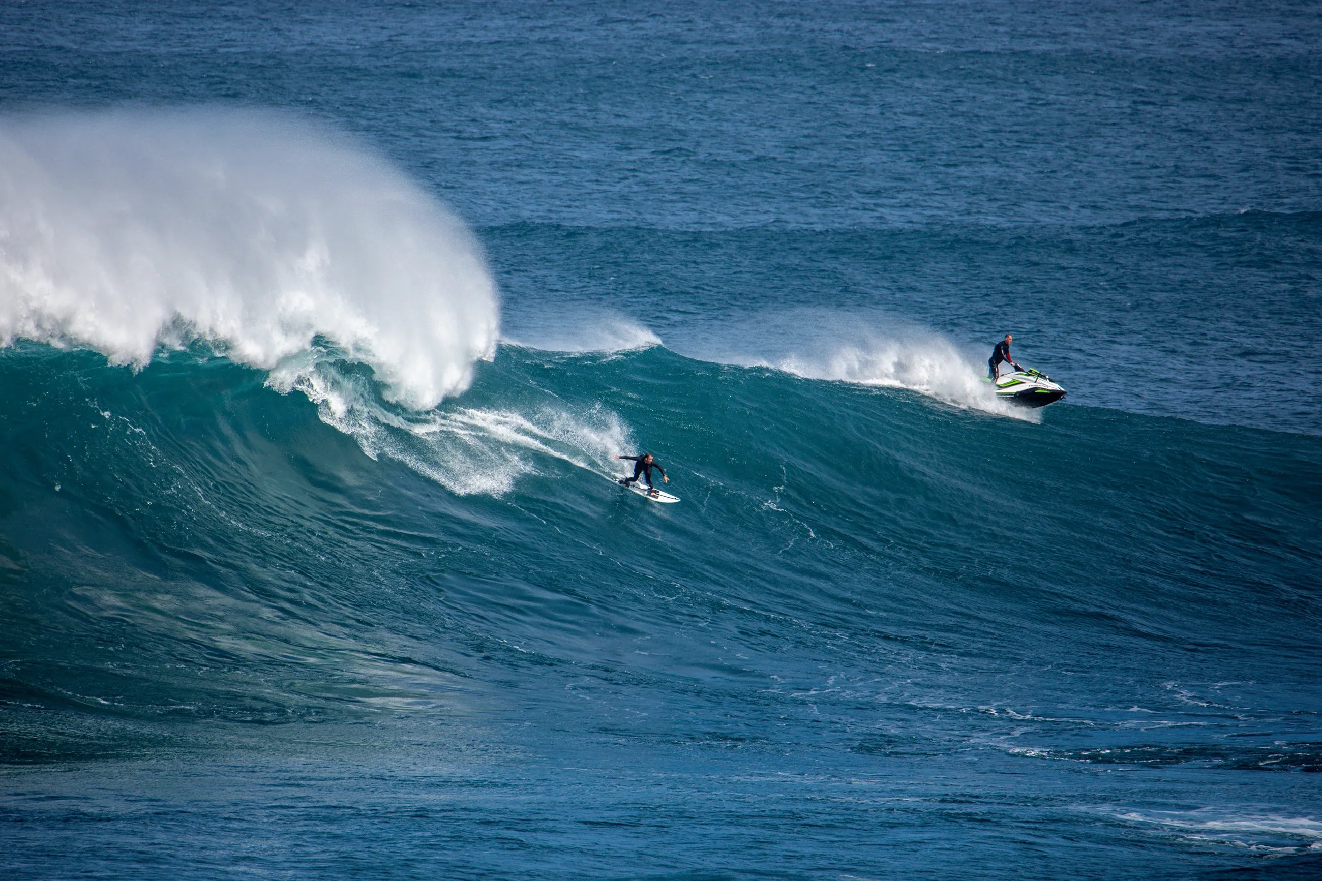Stormy Weather - The Surfers
