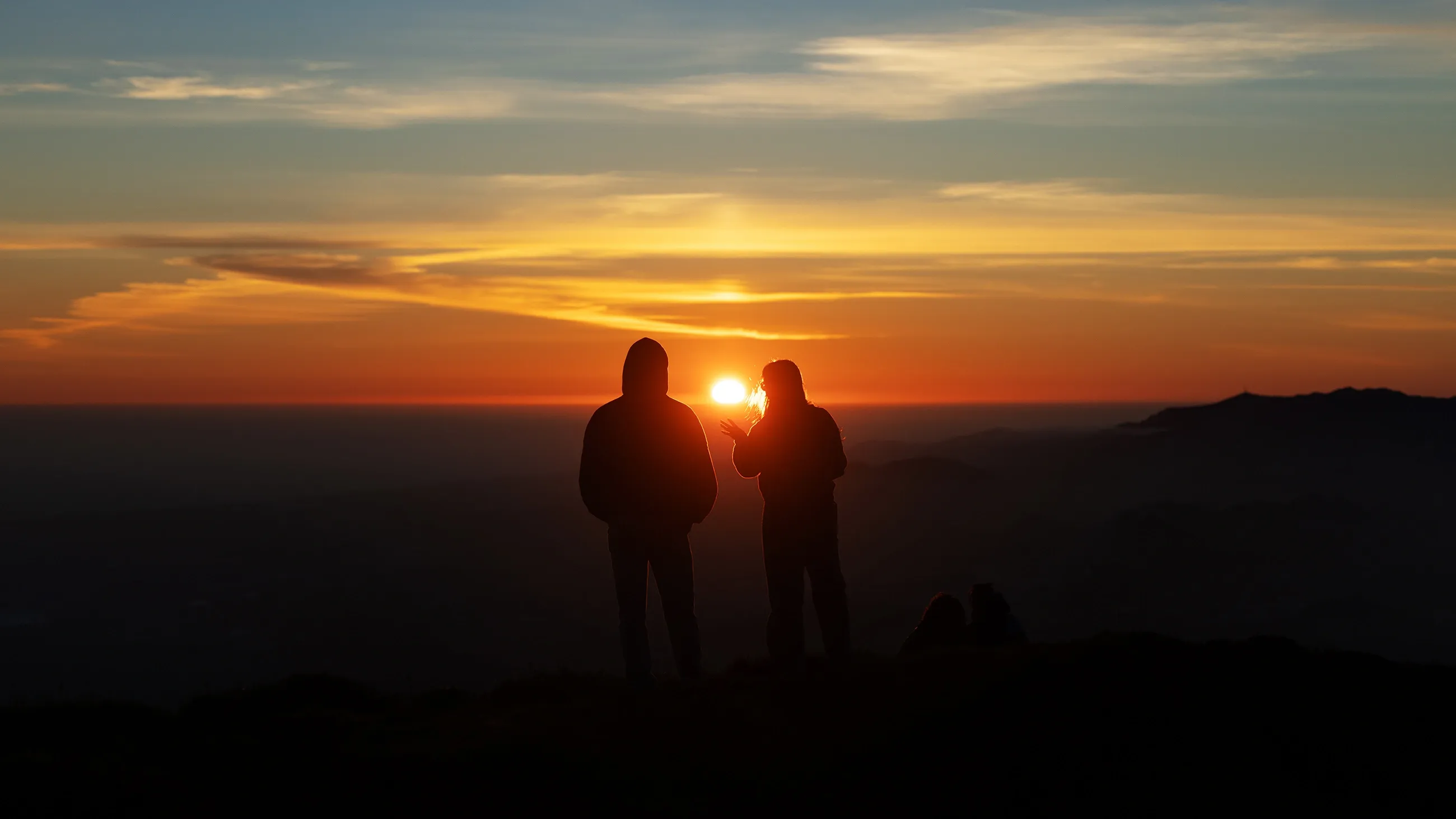 Golden Hour to Sunset