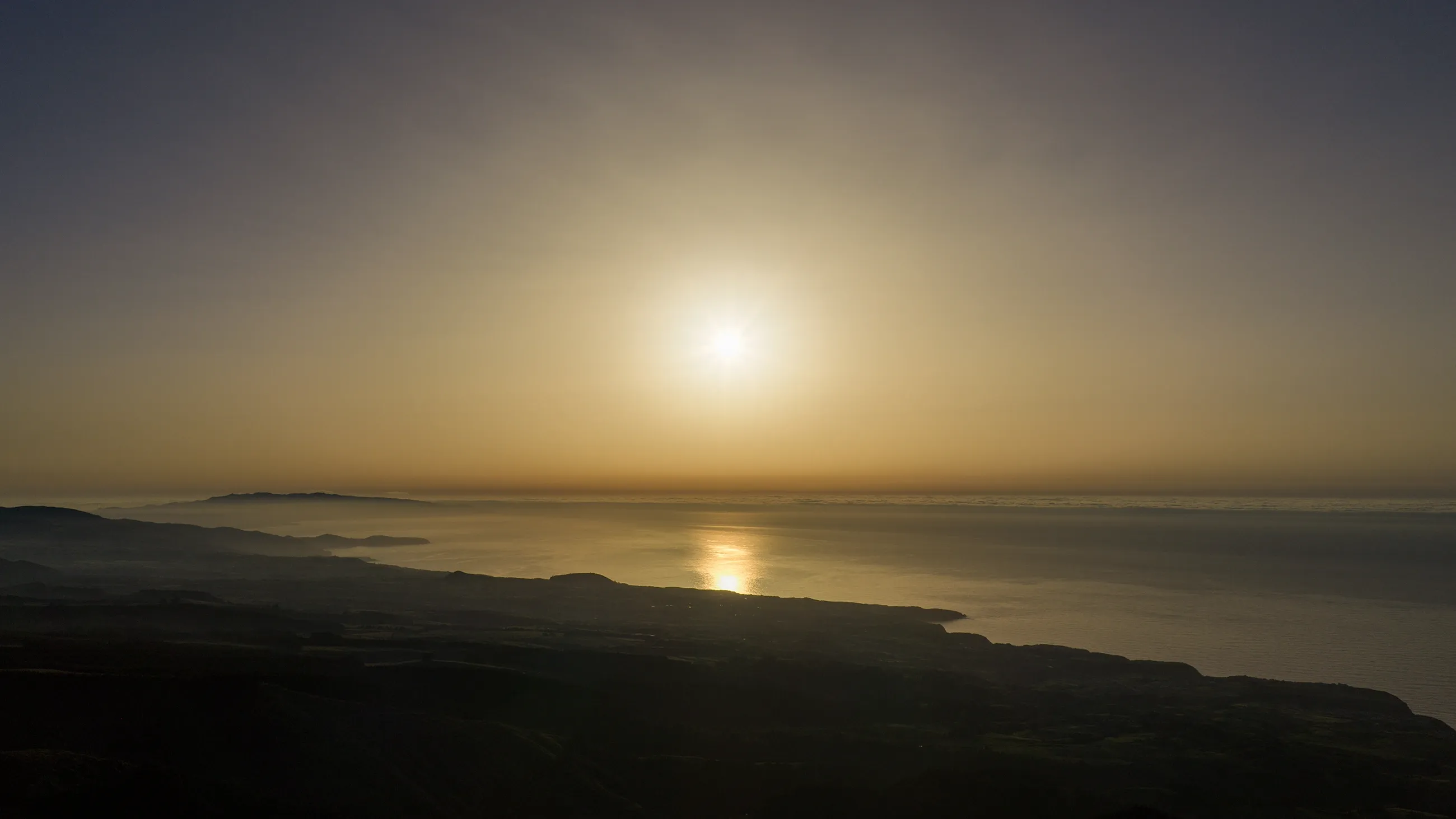 Sunset at Pico da Vara. The first of the year