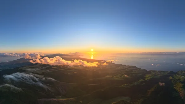 Pico da Vara all around